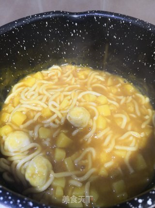 咖喱鱼丸粗面的做法步骤：10