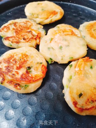 土豆鲜虾饼的做法步骤：8