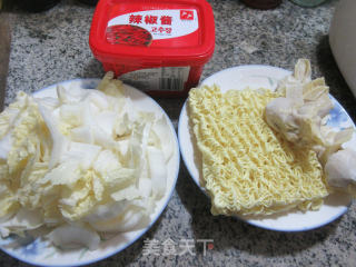 大白菜馄饨波纹面的做法步骤：1