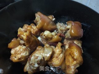 红烧猪蹄的做法步骤：9