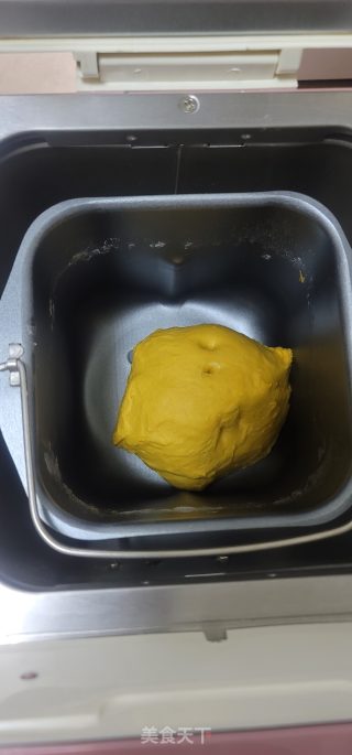 南瓜蔓越莓吐司的做法步骤：4