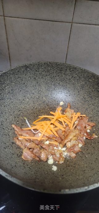 肉片炒荞麦面的做法步骤：7
