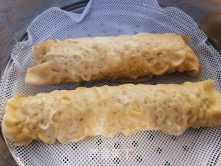 熏豆皮肉卷的做法步骤：6