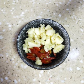豆腐炒韭菜的做法步骤：3
