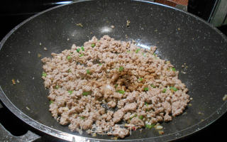 菜脯西芹肉末的做法步骤：8