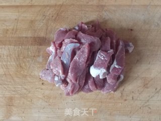 白萝卜炖羊肉的做法步骤：2