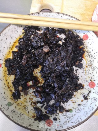 梅干菜酱肉包的做法步骤：3