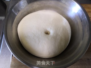 梅干菜酱肉包的做法步骤：11