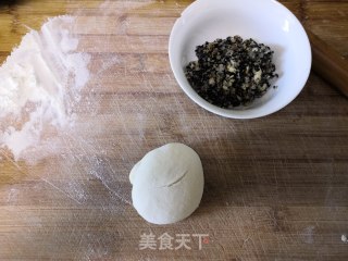 梅干菜酱肉包的做法步骤：15
