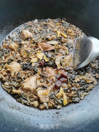 五花肉烧菜干的做法步骤：7