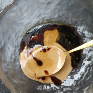 麻汁蛋饼拌生菜的做法步骤：6