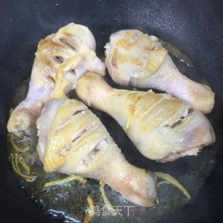 酱香鸡腿的做法步骤：4