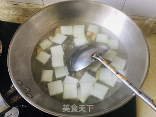 瑶柱冬瓜汤的做法步骤：8