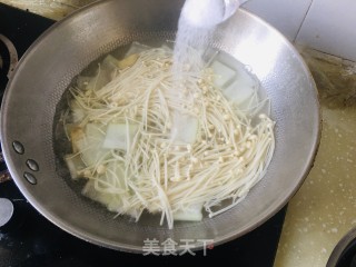 瑶柱冬瓜汤的做法步骤：9
