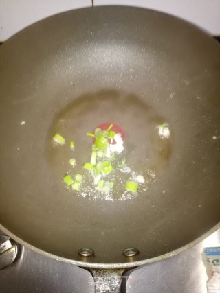 杏鲍菇炒饭的做法步骤：3