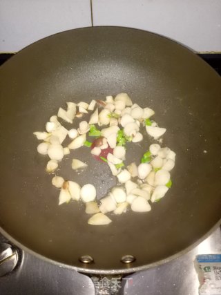 杏鲍菇炒饭的做法步骤：4
