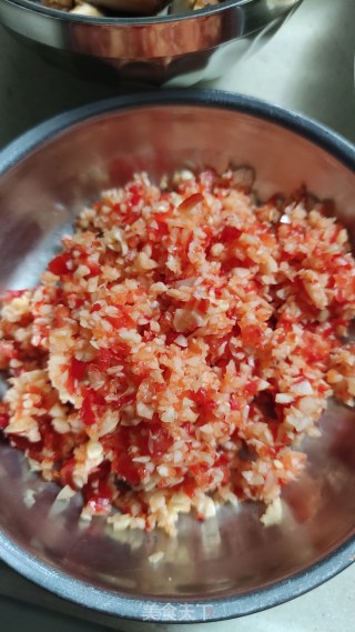 蒜蓉蒸金针菇的做法步骤：3