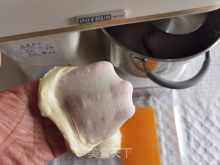 榛子巧克力奶油面包的做法步骤：4