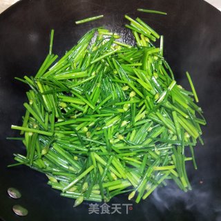 韭苔炒肉的做法步骤：8