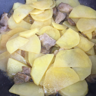 香芹瘦肉土豆片的做法步骤：8