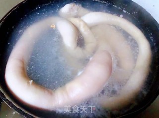 #炖菜#香辣肥肠的做法步骤：4