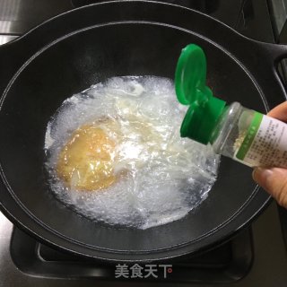 煎蛋白萝卜丝汤的做法步骤：5