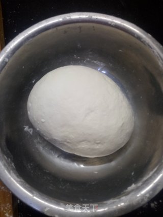 平底锅版肉夹馍的做法步骤：2