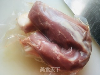 新三鲜水饺的做法步骤：1