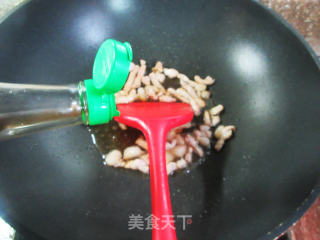 肉丝彩椒炒黄豆芽的做法步骤：5