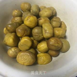 板栗香菇红烧肉的做法步骤：3