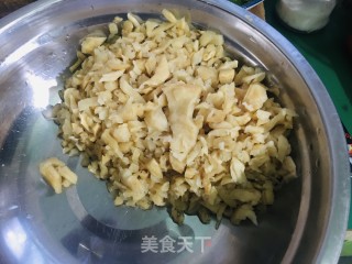 咸菜炒海米的做法步骤：4
