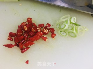 咸菜炒海米的做法步骤：5
