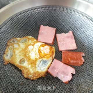 生菜火腿三明治的做法步骤：4