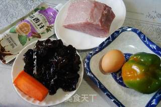 鱼香肉丝的做法步骤：1