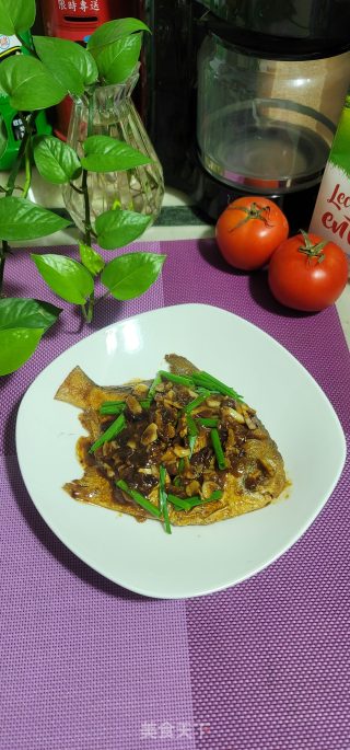 黄豆酱烧白鲳的做法步骤：12