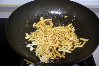 肉丝胡萝卜圆白菜的做法步骤：4