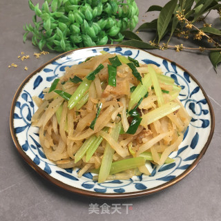 虾皮香芹炒萝卜的做法步骤：13
