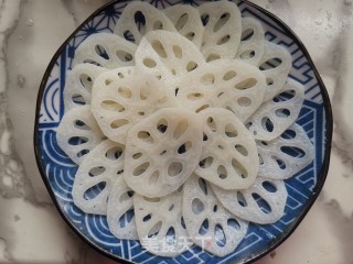 凉拌莲藕的做法步骤：5