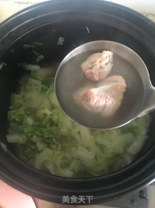 白菜粉条炖龙骨的做法步骤：7