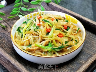 蒜苗炒萝卜丝的做法步骤：13