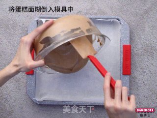 摩卡海盐奶油蛋糕卷，香浓醇厚，咸甜适中的滋味，让人一口难忘。的做法步骤：7