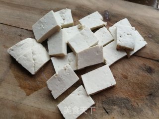 红虾青菜烧豆腐的做法步骤：2