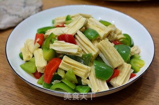 辣椒炒腐竹的做法步骤：6