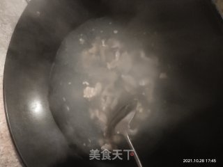瘦肉肉丸青菜汤的做法步骤：4