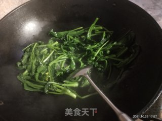 清炒油菜的做法步骤：4