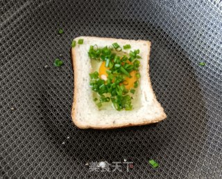 香葱鸡蛋三明治的做法步骤：7