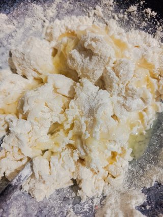 软香麻花的做法步骤：4