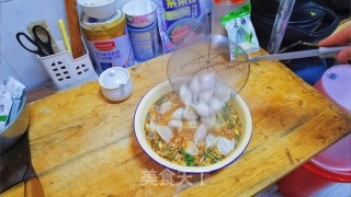 酸汤水饺的做法步骤：10