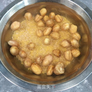 板栗花生豆浆的做法步骤：1