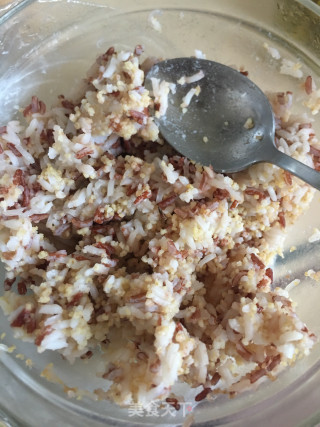 海鲜炒饭的做法步骤：6